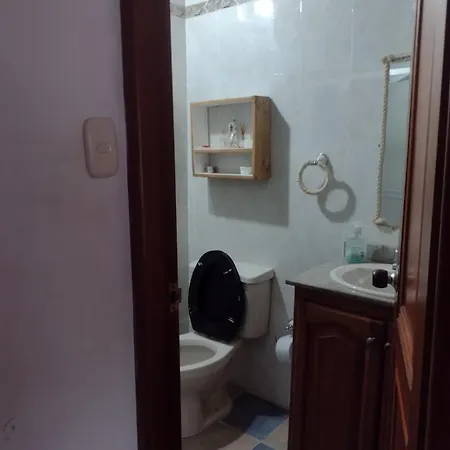Pensión Habitación Privada Con Aire *